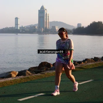 Runner Photo 6099635