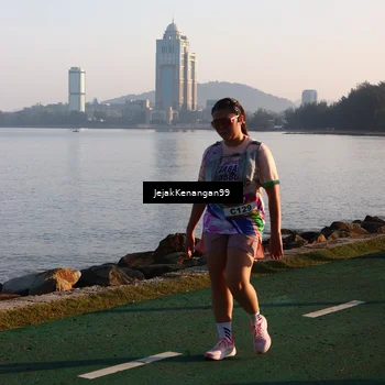 Runner Photo 6099657