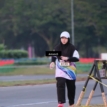 Runner Photo 6099661