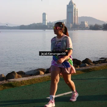 Runner Photo 6099676