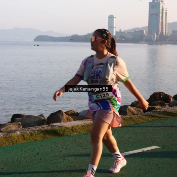 Runner Photo 6099679