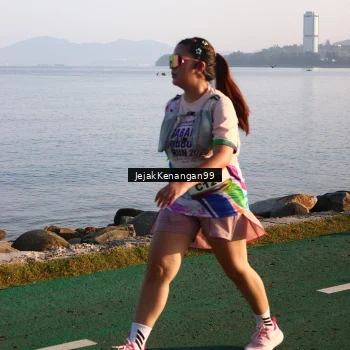 Runner Photo 6099722