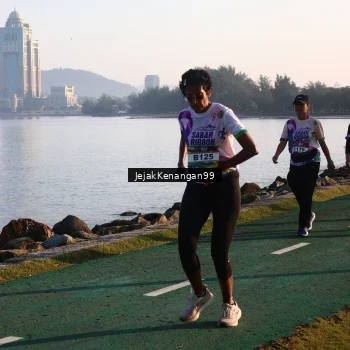 Runner Photo 6099768