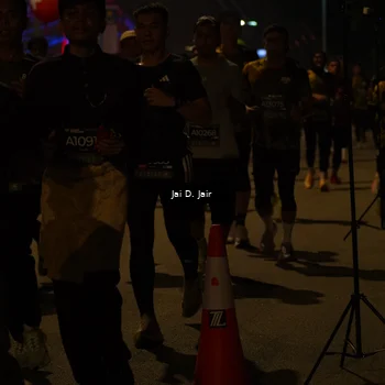 Runner Photo 6099851