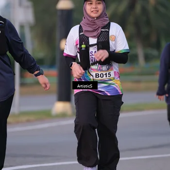 Runner Photo 6099869