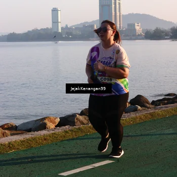 Runner Photo 6099929