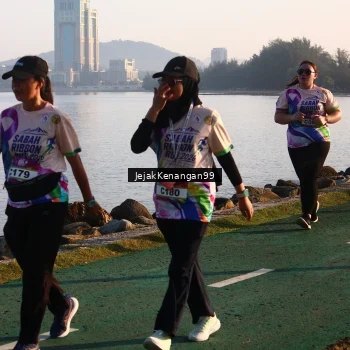 Runner Photo 6099932