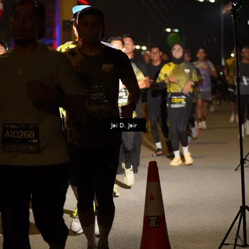 Runner Photo 6099935