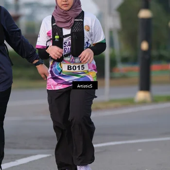 Runner Photo 6100014