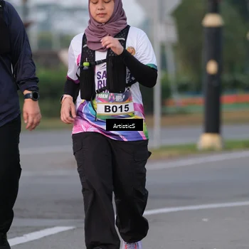 Runner Photo 6100036