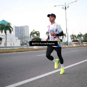 Runner Photo 6100049