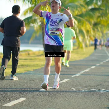 Runner Photo 6100056