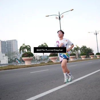 Runner Photo 6100076
