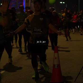 Runner Photo 6100098