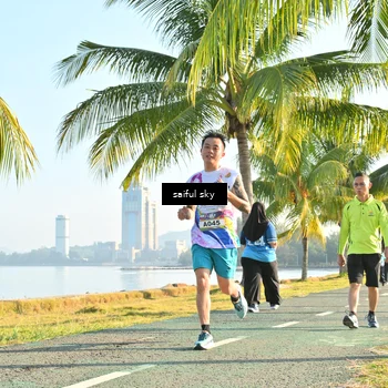 Runner Photo 6100119