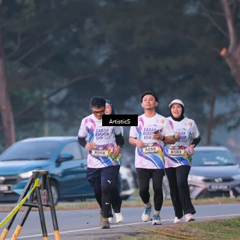 Runner Photo 6100129