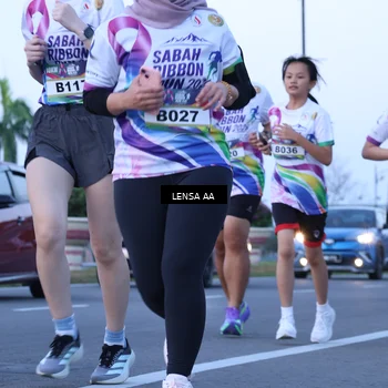 Runner Photo 6100134