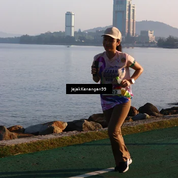 Runner Photo 6100148
