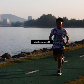 Runner Photo 6100161