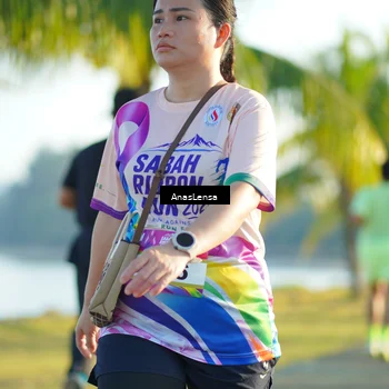 Runner Photo 6100174