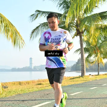 Runner Photo 6100210