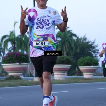 Runner Photo 6100223
