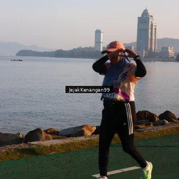 Runner Photo 6100259
