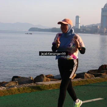 Runner Photo 6100264