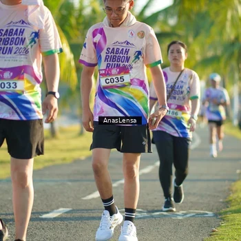 Runner Photo 6100278