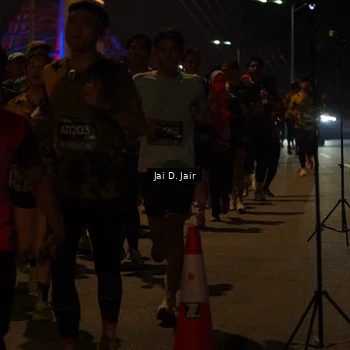 Runner Photo 6100349