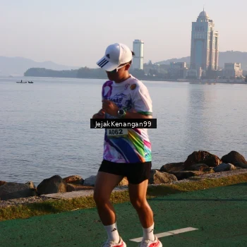 Runner Photo 6100357