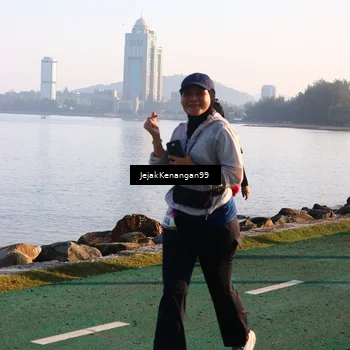 Runner Photo 6100386