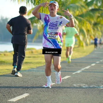 Runner Photo 6100393