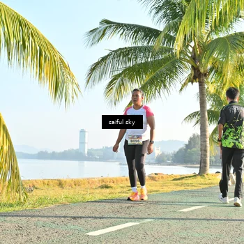 Runner Photo 6100415