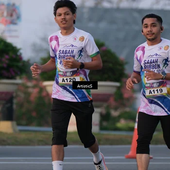 Runner Photo 6100423