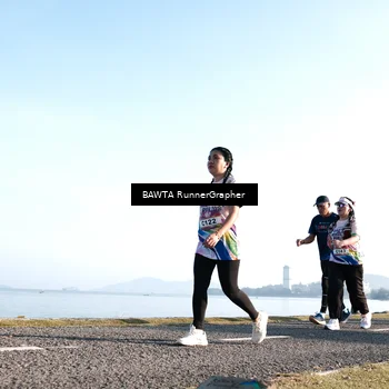 Runner Photo 6100443