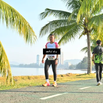 Runner Photo 6100445