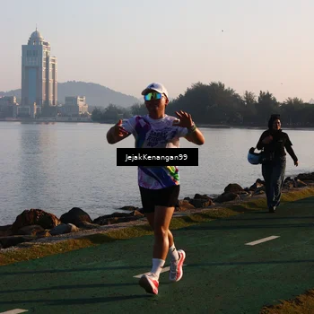 Runner Photo 6100479