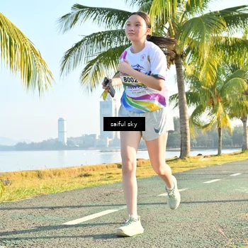 Runner Photo 6100573