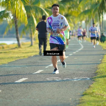 Runner Photo 6100593