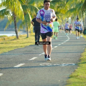 Runner Photo 6100605