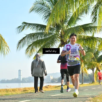 Runner Photo 6100647