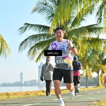 Runner Photo 6100678