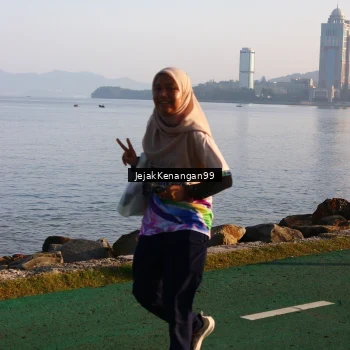 Runner Photo 6100702