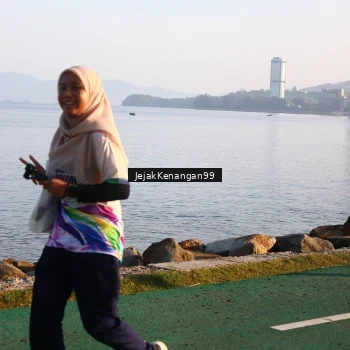 Runner Photo 6100704