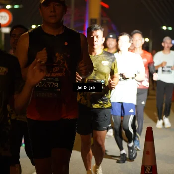 Runner Photo 6100721