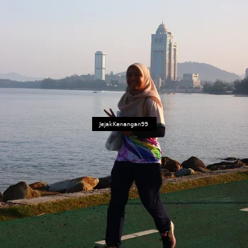 Runner Photo 6100723