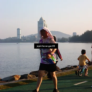 Runner Photo 6100741