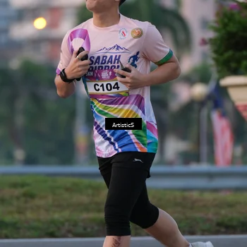 Runner Photo 6100763