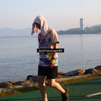 Runner Photo 6100772